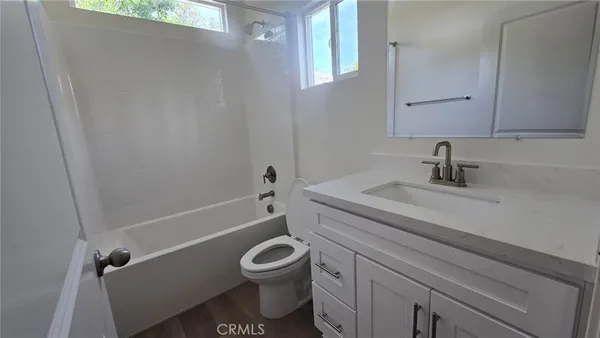 $2,350 | 9386 Olive Street, Unit 2, Fontana, CA 92335