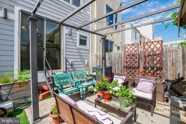 $2,375 | 2029 East Huntingdon Street, Philadelphia, PA 19125