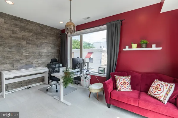 $2,375 | 2029 East Huntingdon Street, Philadelphia, PA 19125