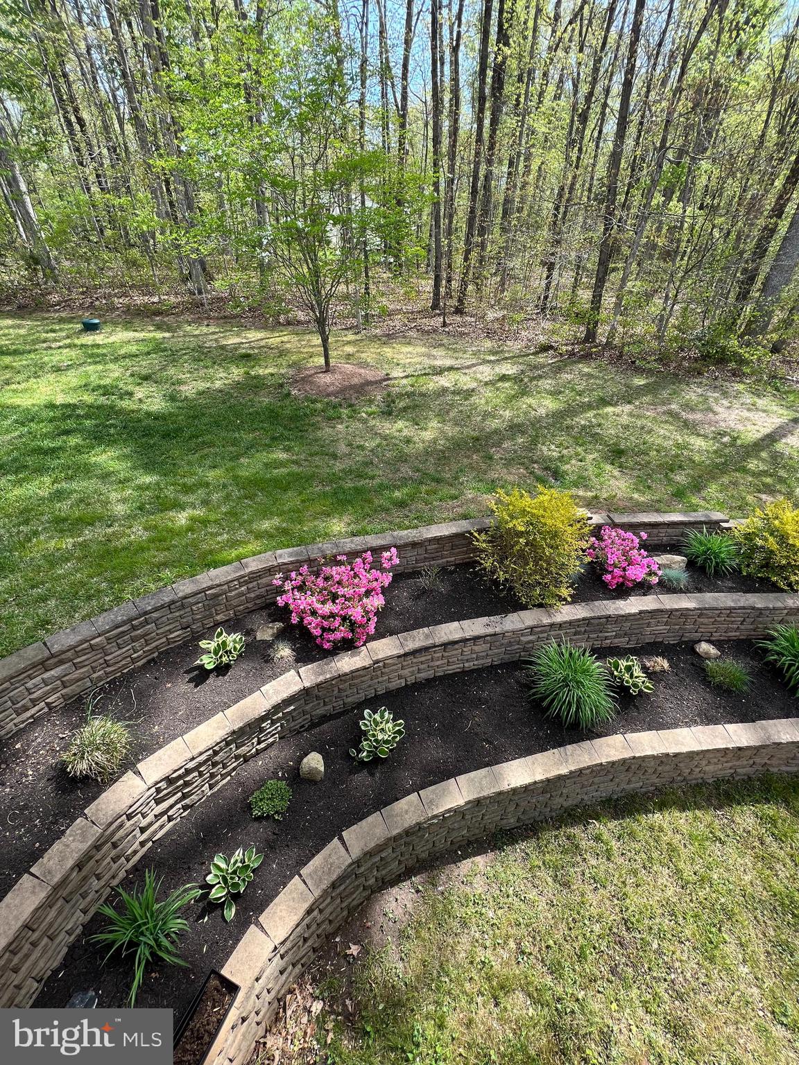 9601 Ritter Road Nokesville, VA 20181 - Photo 10 of 32 Flower Bed