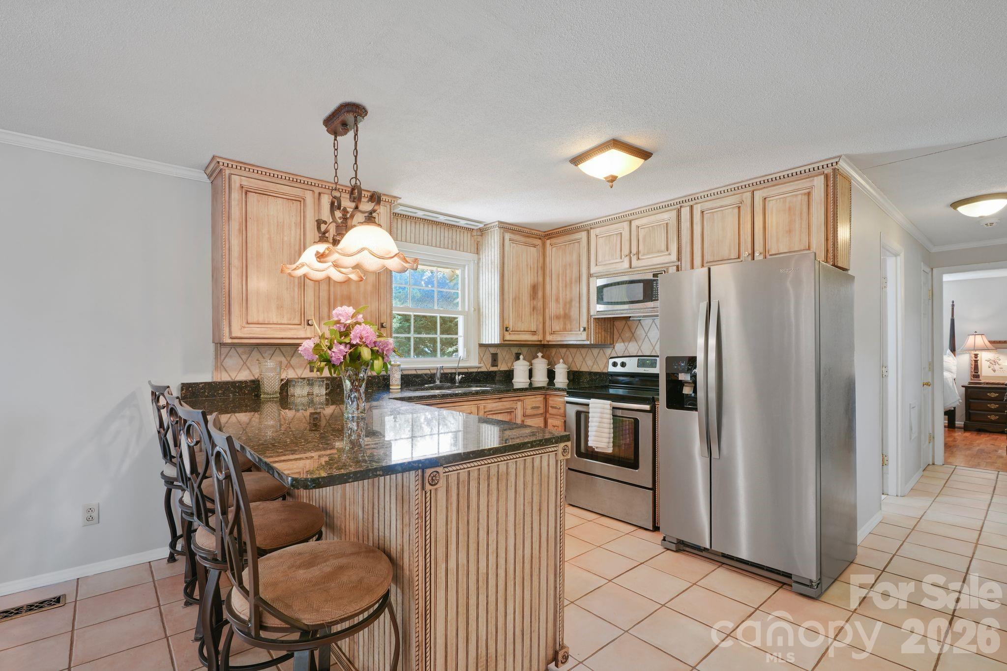 3328 Sulphur Springs Road Northeast Hickory, NC 28601 - Photo 7 of 44