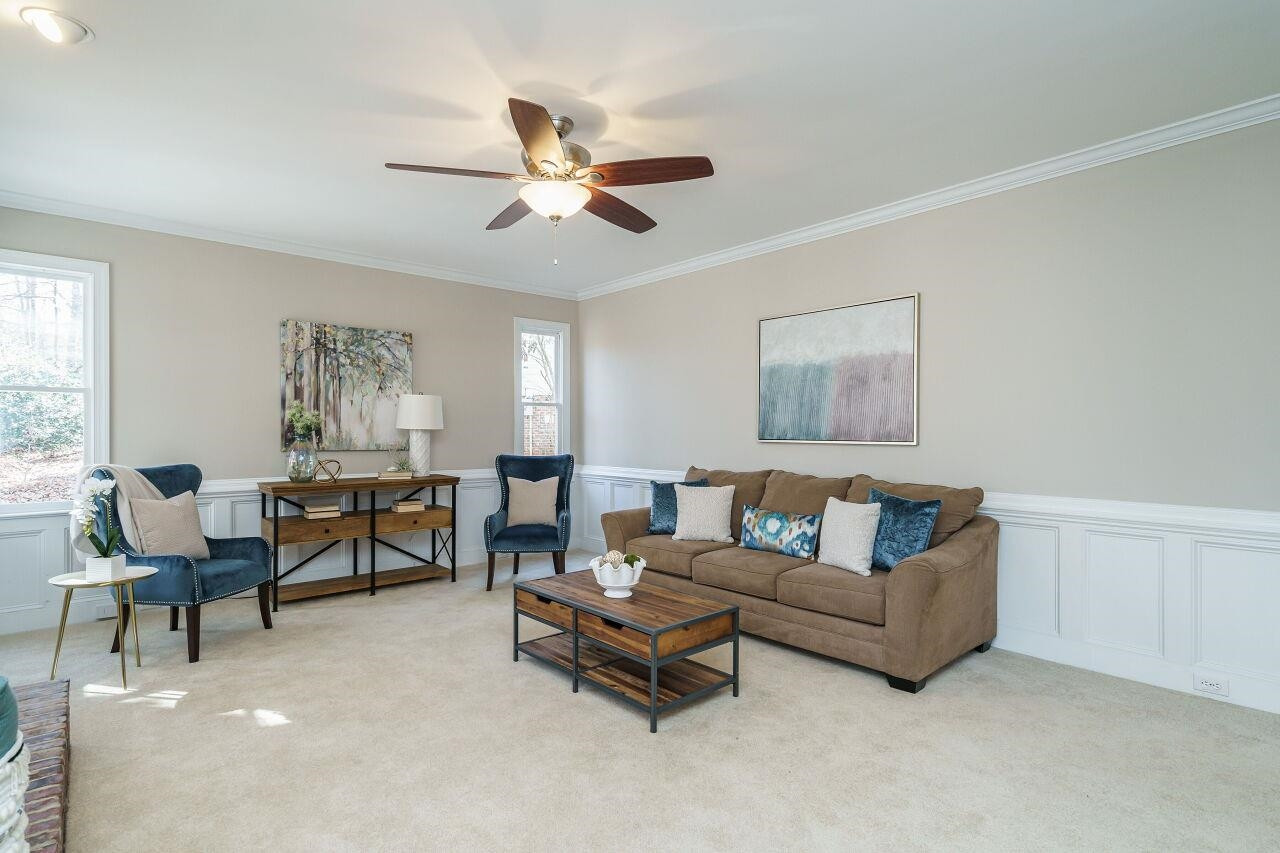 7920 Sutcliffe Drive Raleigh, NC 27613 - Photo 12 of 37 Family Room