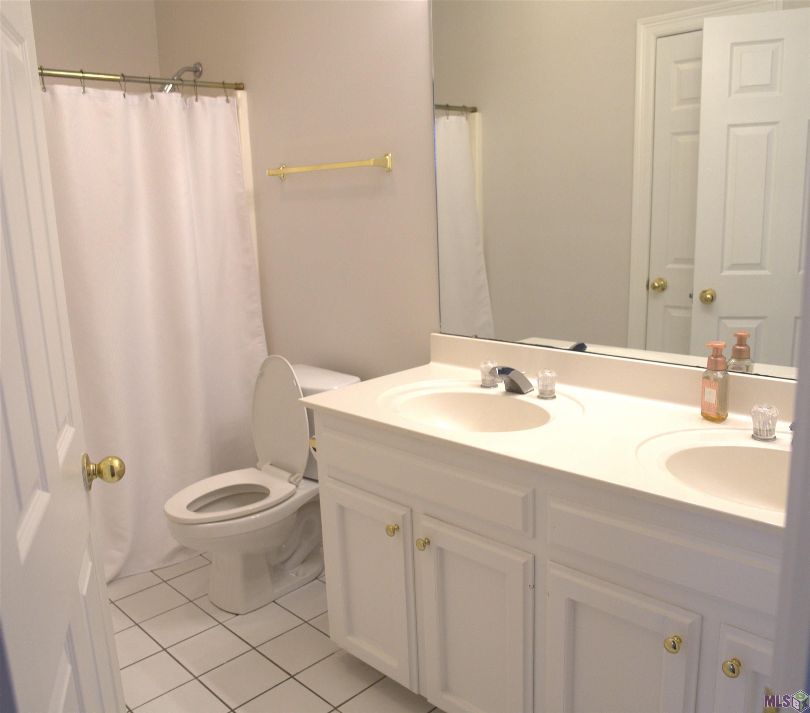 8614 East Cypress Point Court Baton Rouge, LA 70809 - Photo 13 of 16