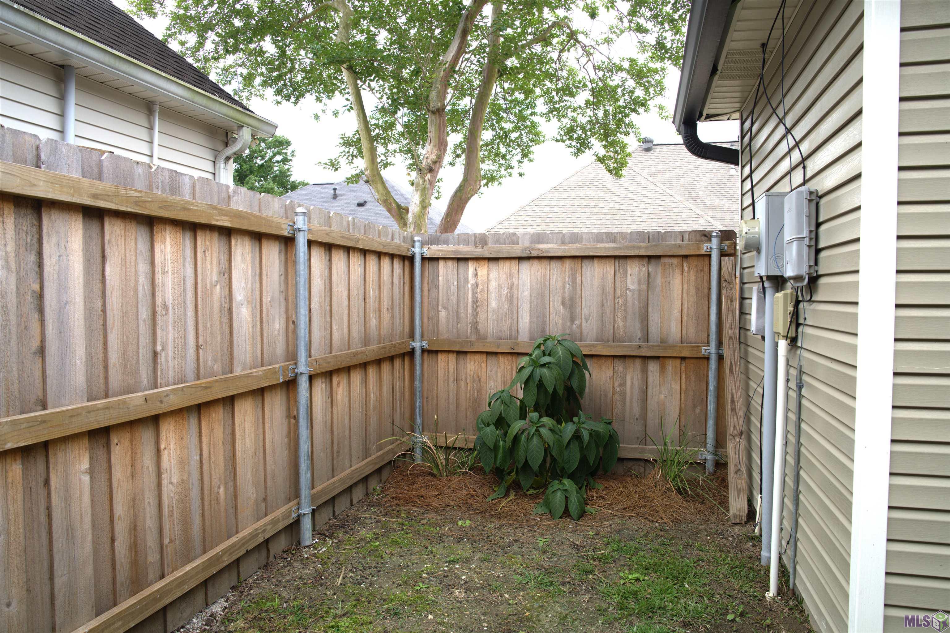 8614 East Cypress Point Court Baton Rouge, LA 70809 - Photo 15 of 16