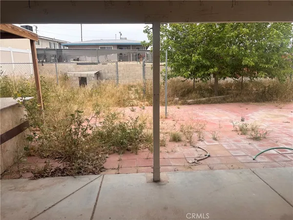 $265,000 | 917 East Virginia Way, Barstow, CA 92311