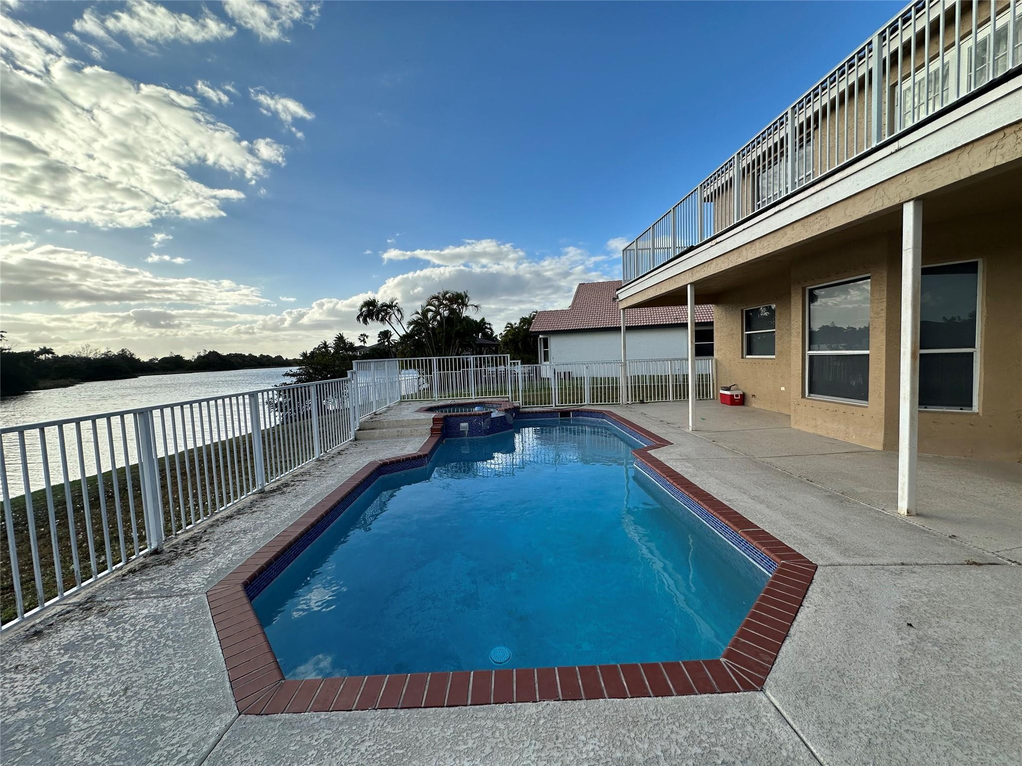 17488 Southwest 36th Street Miramar, FL 33029 - Photo 12 of 14 Photo 12