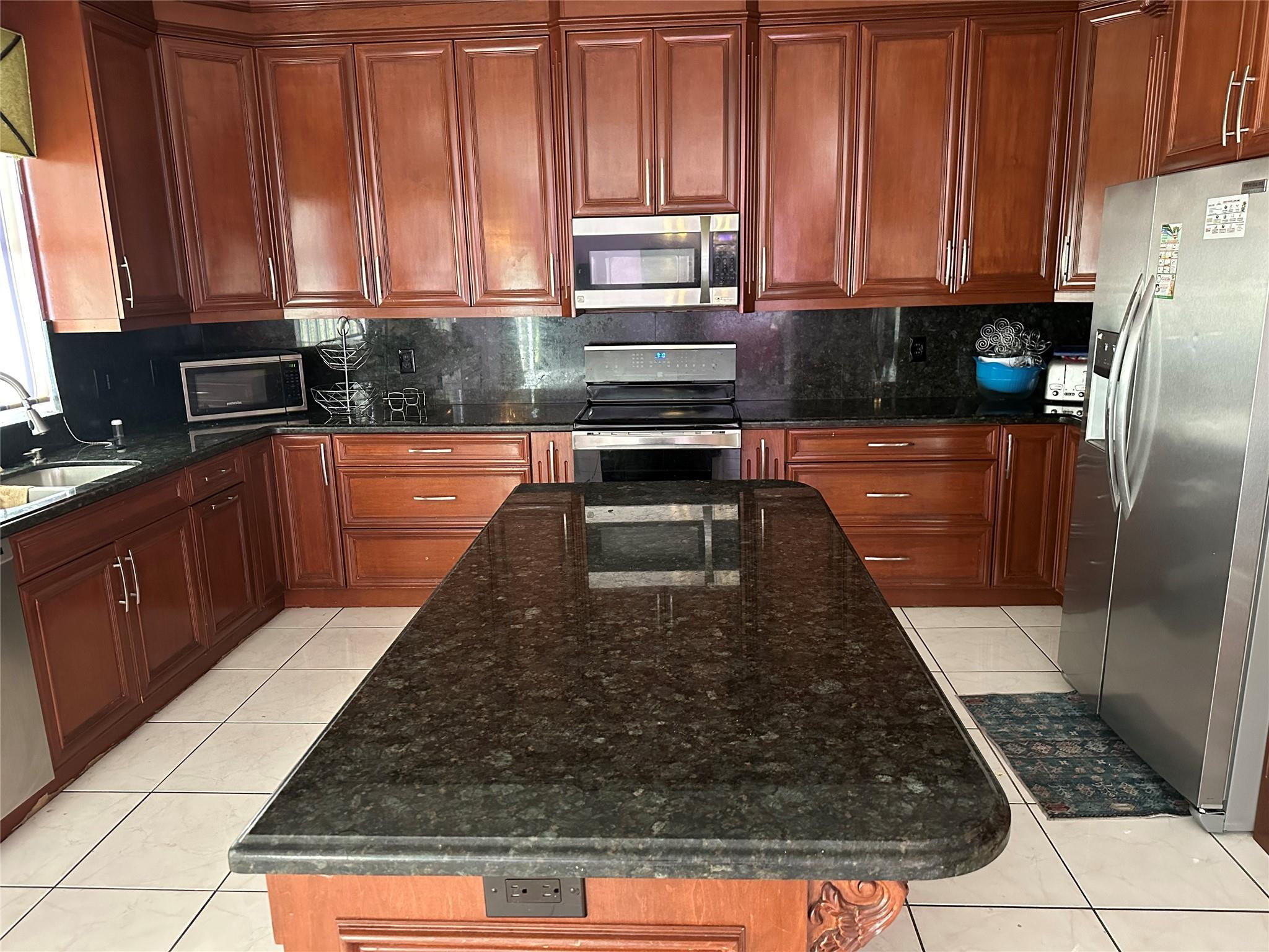 17488 Southwest 36th Street Miramar, FL 33029 - Photo 6 of 14 Photo 6