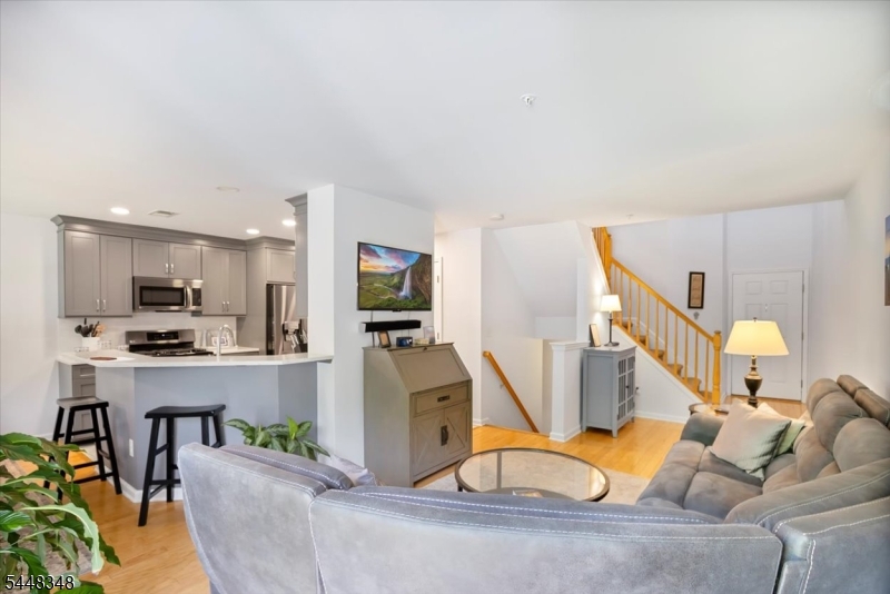 70 Carter Road, Unit 70 Wanaque, NJ 07420 - Photo 8 of 30 Gallery Image 8