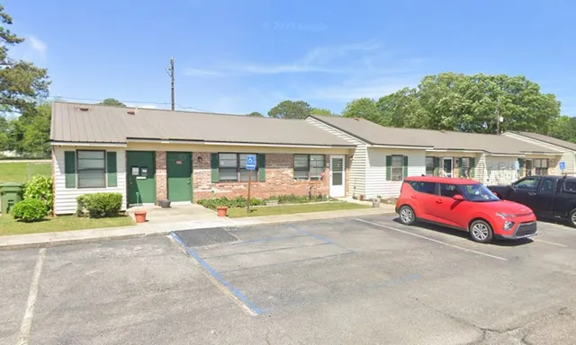 $660 | 491 East College Street, Other, AL 36266