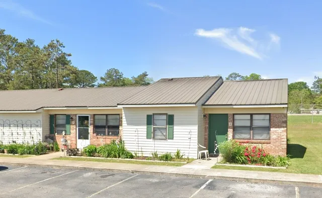 $660 | 491 East College Street, Other, AL 36266