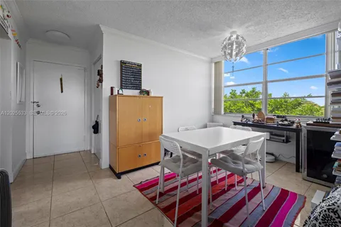 $329,000 | 13120 Southwest 92nd Avenue, Unit B505, Miami, FL 33176