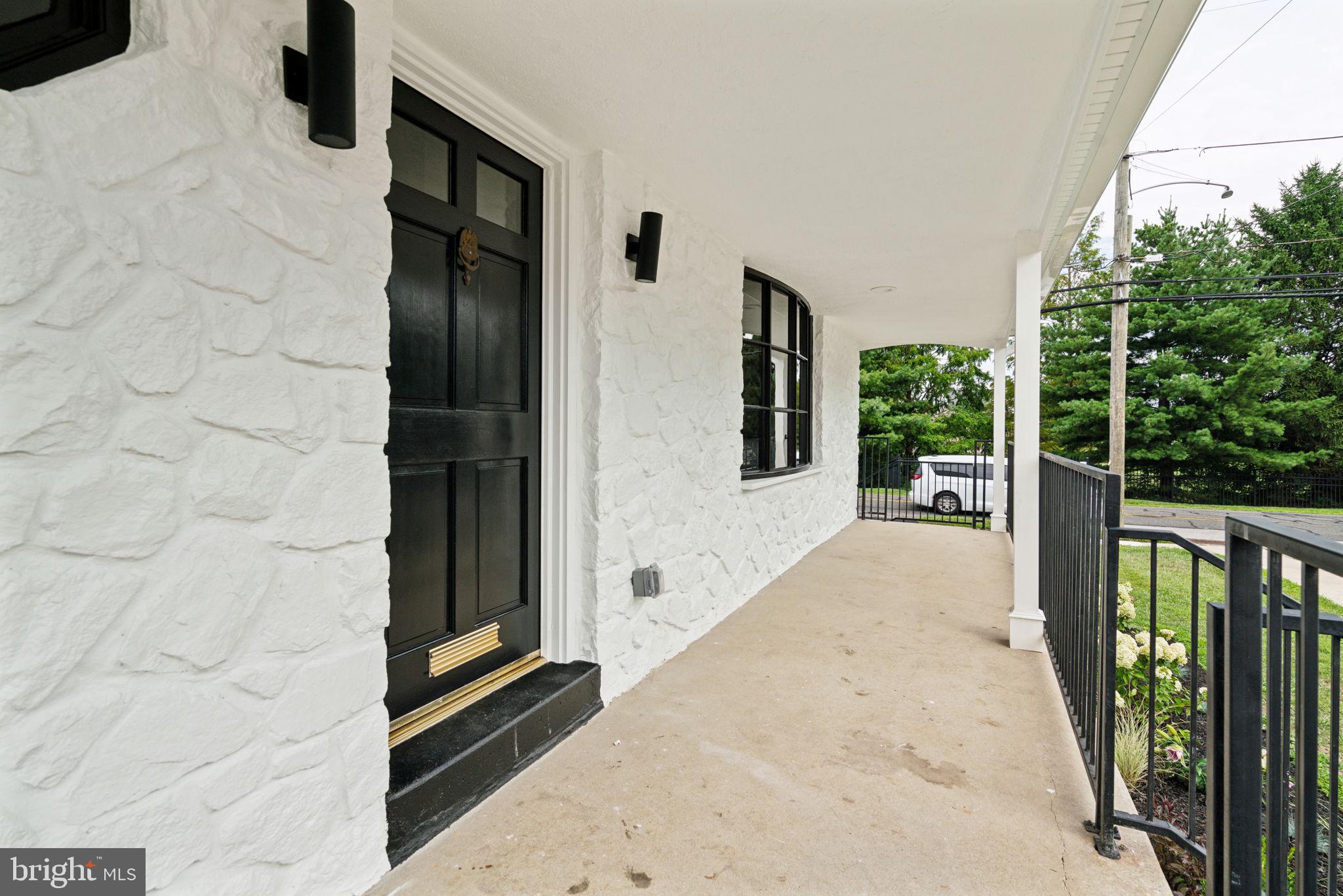 36 South Manoa Road Havertown, PA 19083 - Photo 4 of 38 Gallery Image 4