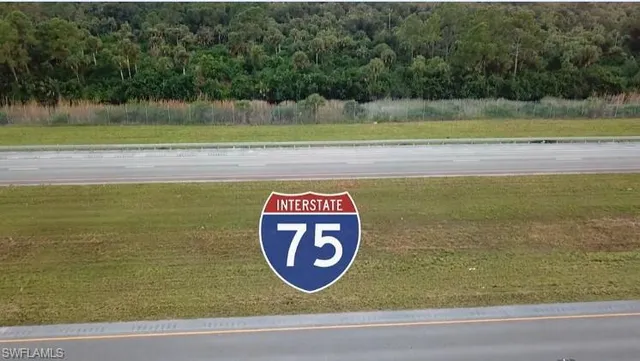 $795,000 | 3931 42nd Avenue Southeast, Naples, FL 34117