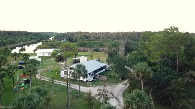 $795,000 | 3931 42nd Avenue Southeast, Naples, FL 34117