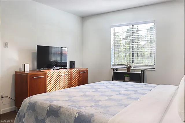 $795,000 | 3931 42nd Avenue Southeast, Naples, FL 34117