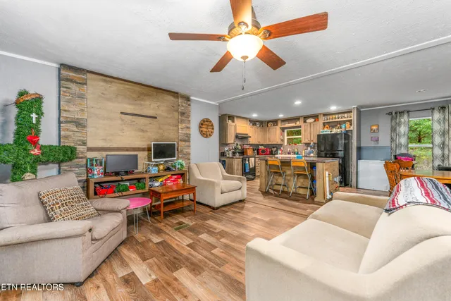 $350,000 | 346 Strong Hollow Lane, Rocky Top, TN 37769