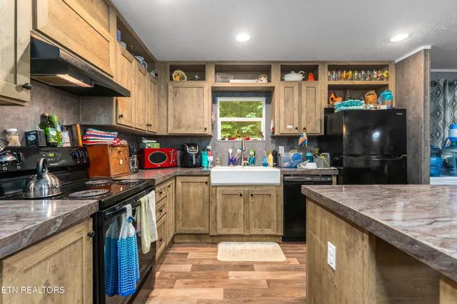 $350,000 | 346 Strong Hollow Lane, Rocky Top, TN 37769