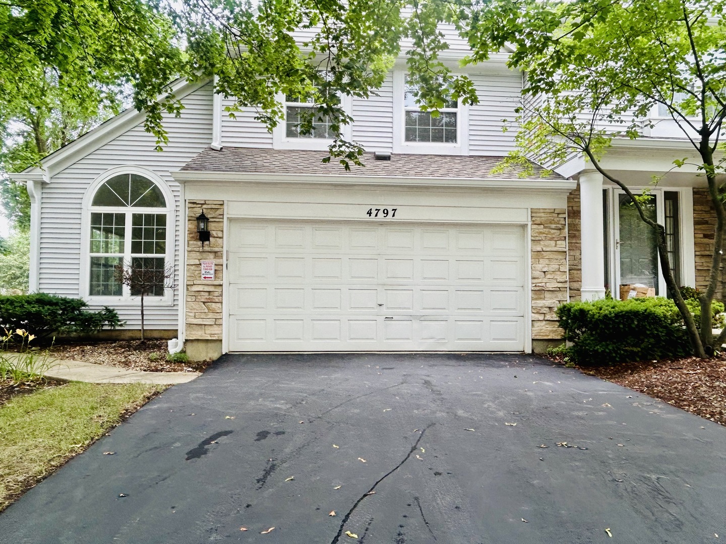 4797 Amber Circle Hoffman Estates, IL 60192 - Photo 1 of 1