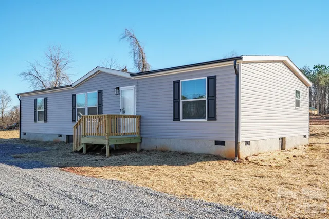 $269,900 | 3613 Jamestown Road, Morganton, NC 28655