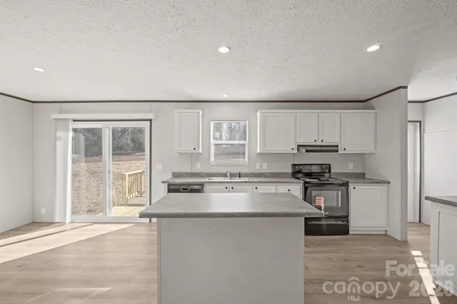 $269,900 | 3613 Jamestown Road, Morganton, NC 28655