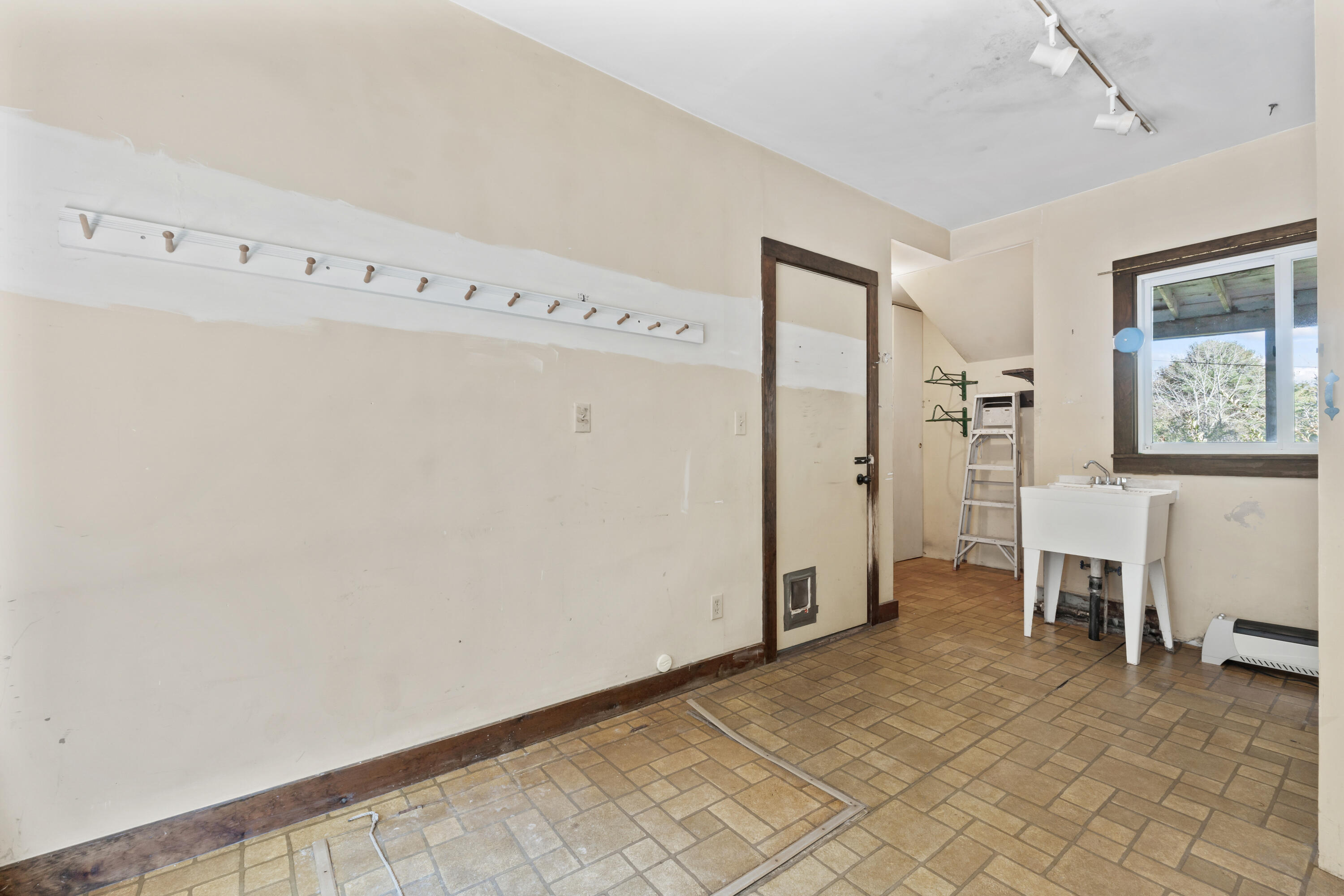 261 Benner Road Bristol, ME 04539 - Photo 32 of 53 261 Benner Rd_131