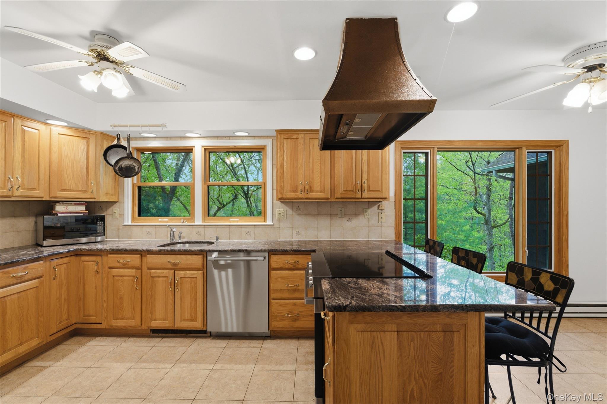 8 Upper Shad Road Pound Ridge, NY 10576 - Photo 10 of 42