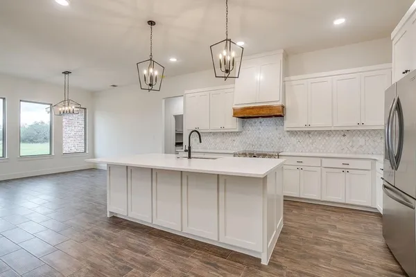 $525,000 | 117 Clare Road, Poolville, TX 76487