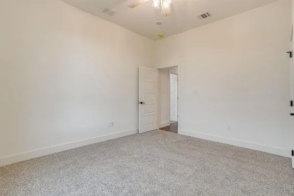 $525,000 | 117 Clare Road, Poolville, TX 76487