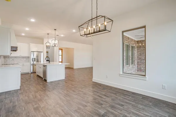 $525,000 | 117 Clare Road, Poolville, TX 76487