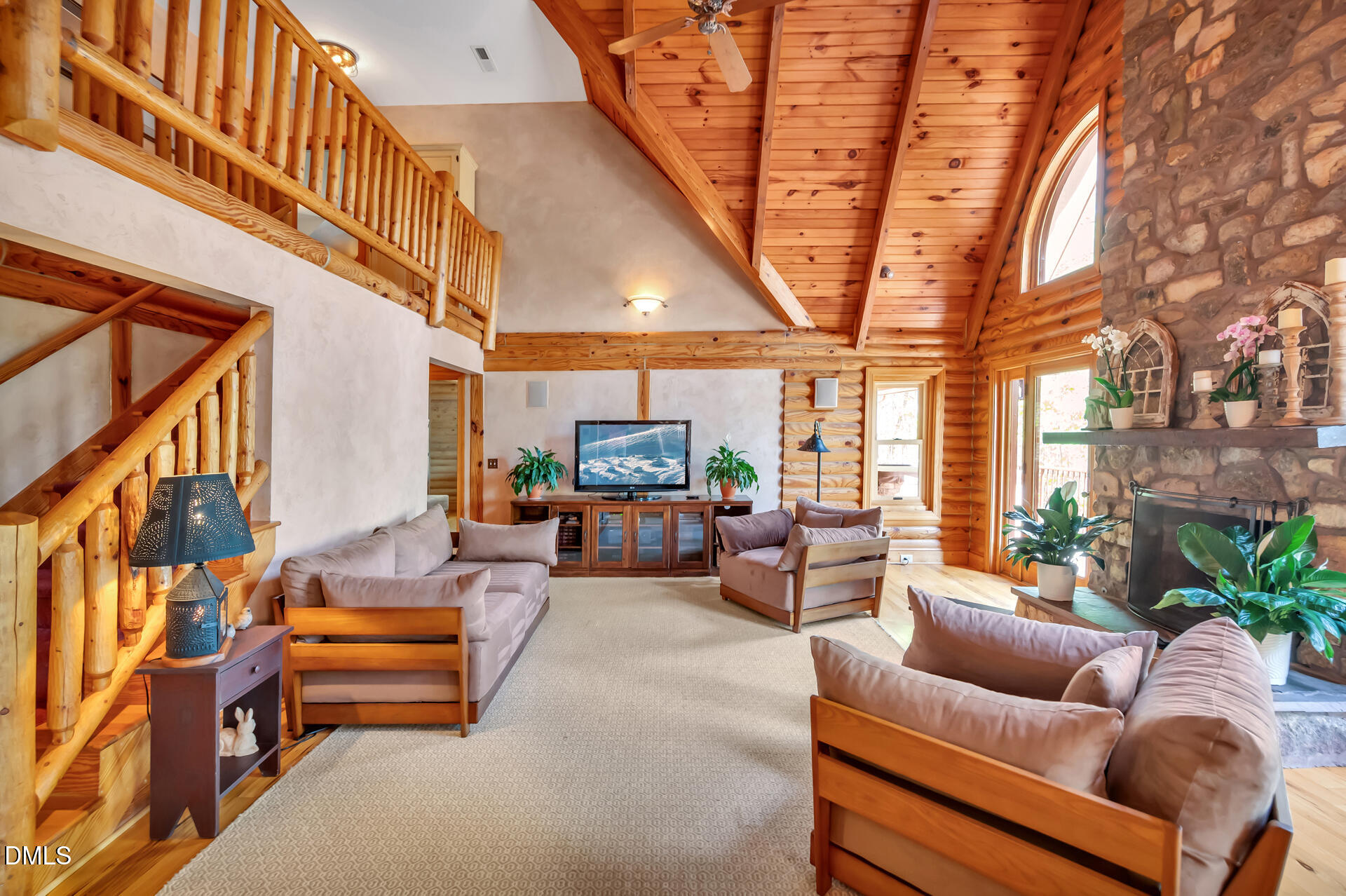 603 Booth Road Chapel Hill, NC 27516 - Photo 9 of 72 FAR_1979