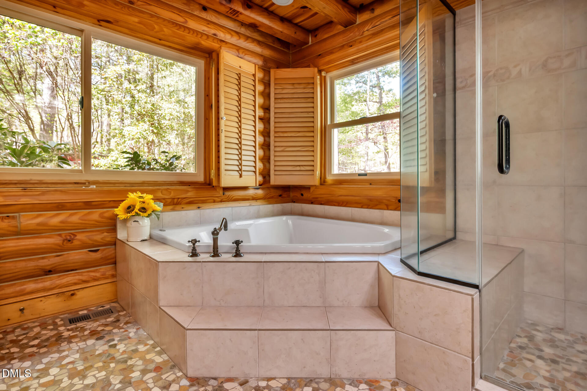 603 Booth Road Chapel Hill, NC 27516 - Photo 26 of 72 FAR_2042