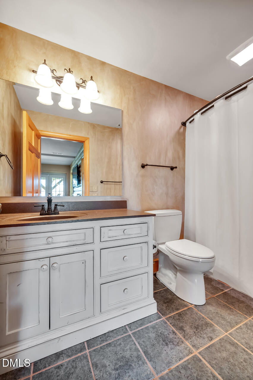 603 Booth Road Chapel Hill, NC 27516 - Photo 44 of 72 FAR_2096