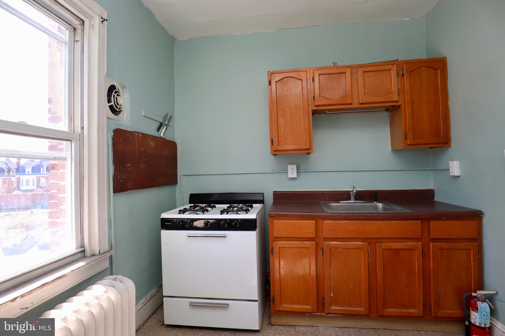4706 Baltimore Avenue, Unit 2 Philadelphia, PA 19143 - Photo 9 of 13