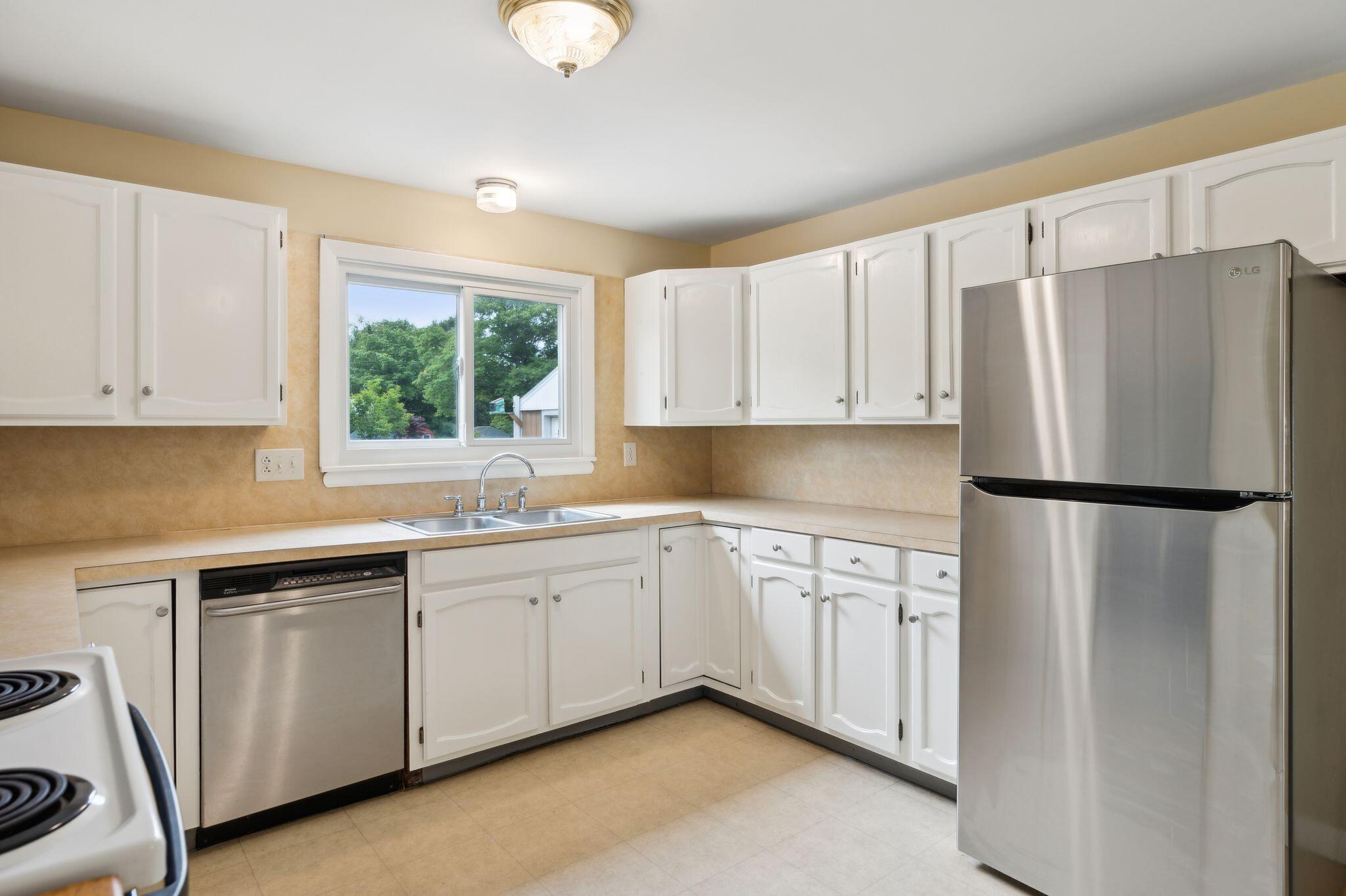 35 Webster Road Freeport, ME 04032 - Photo 11 of 39 16_DSC07370