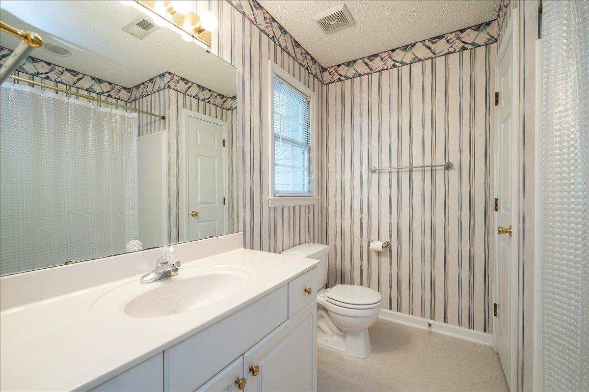6025 Epping Forest Drive Raleigh, NC 27613 - Photo 13 of 22 Photo 14
