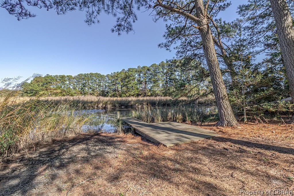 20 Flagstaff Road Lancaster, VA 22503 - Photo 48 of 49 Kayak/Canoe launch