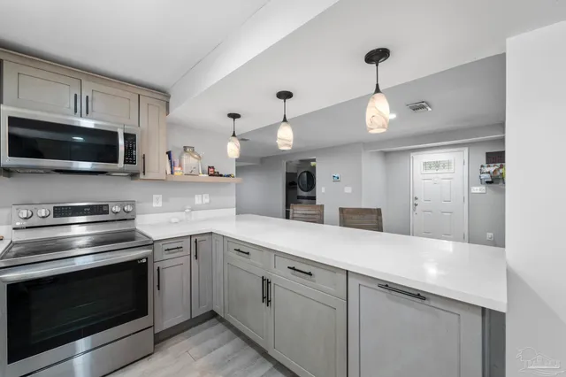 $579,000 | 6387 Michigan Avenue, Milton, FL 32583