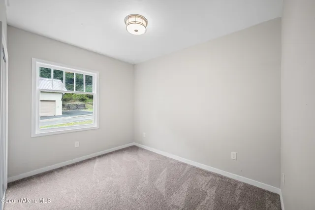 $269,000 | 376 2nd Street, Mullan, ID 83846