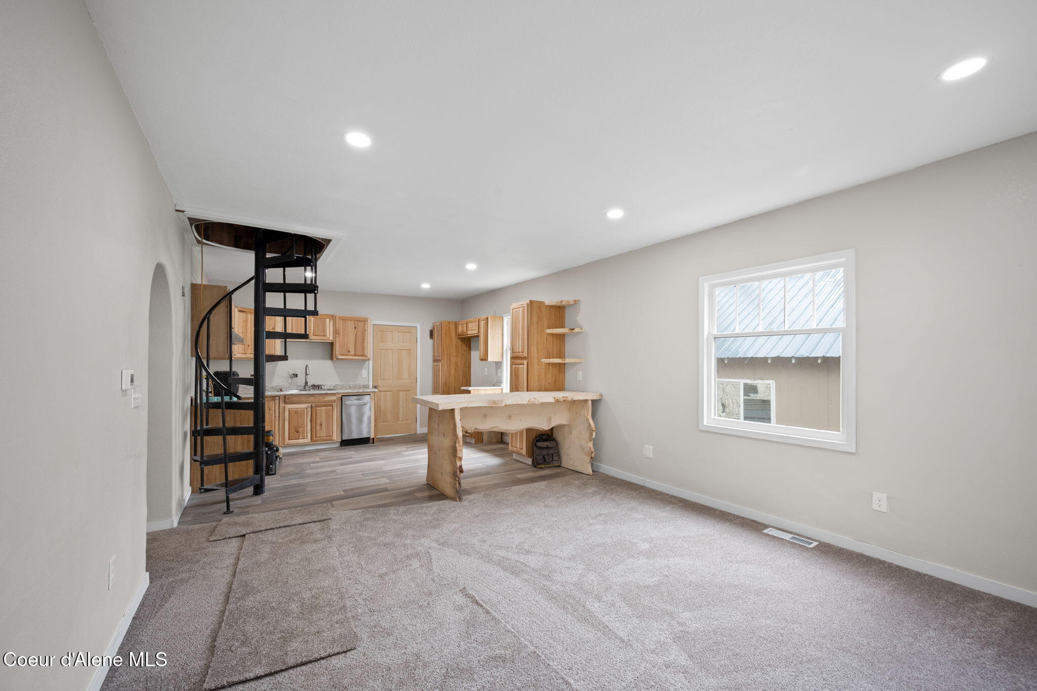 376 2nd Street Mullan, ID 83846 - Photo 5 of 28 7-web-or-mls-DSC_1024