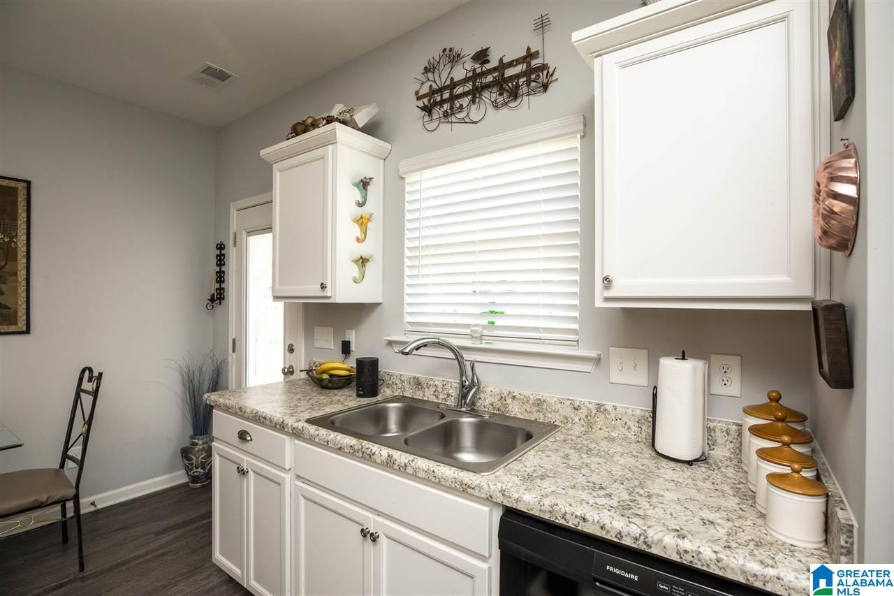 508 Shelby Farms Way Alabaster, AL 35007 - Photo 11 of 38