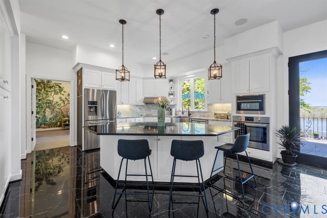 402 Rivers Bend Circle Chester, VA 23836 - Photo 13 of 72