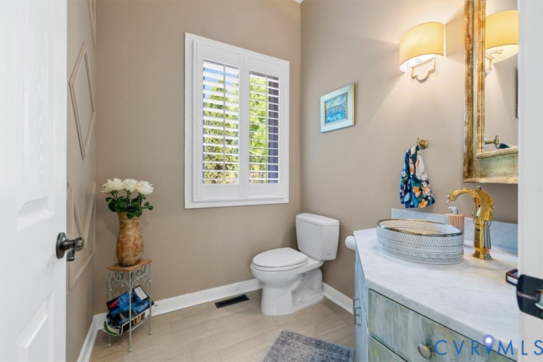 402 Rivers Bend Circle Chester, VA 23836 - Photo 20 of 72