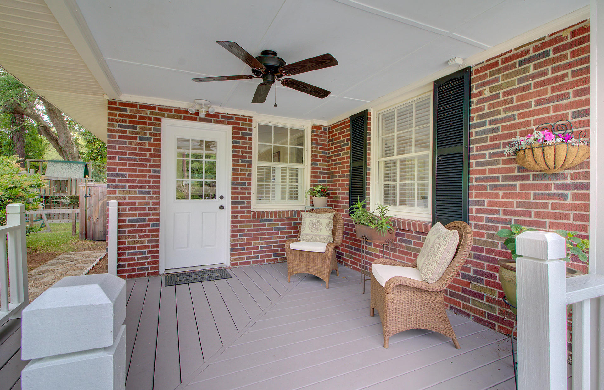 506 Canterbury Road Charleston, SC 29407 - Photo 3 of 27 front side porch and entrance