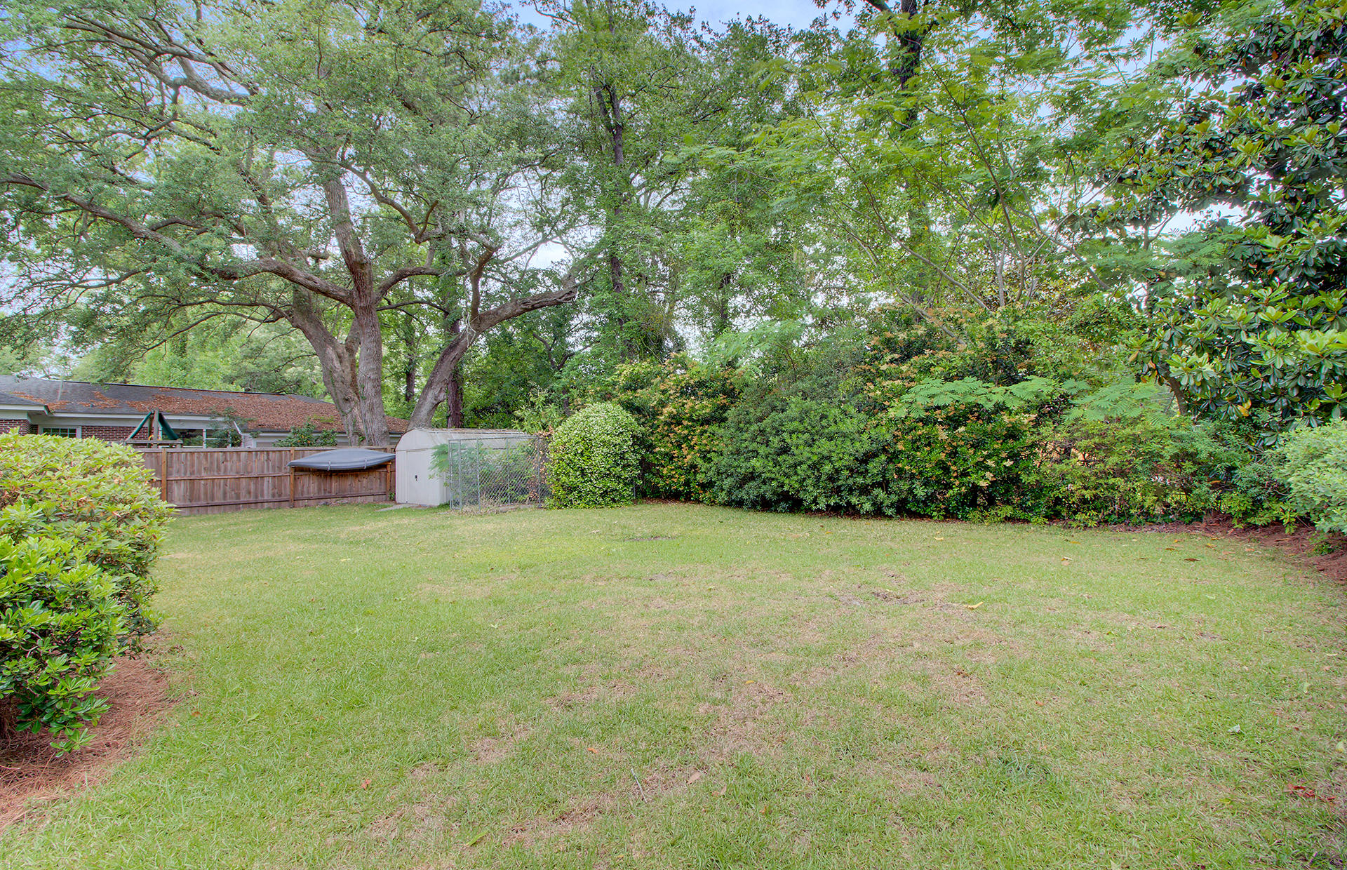 506 Canterbury Road Charleston, SC 29407 - Photo 25 of 27 back yard