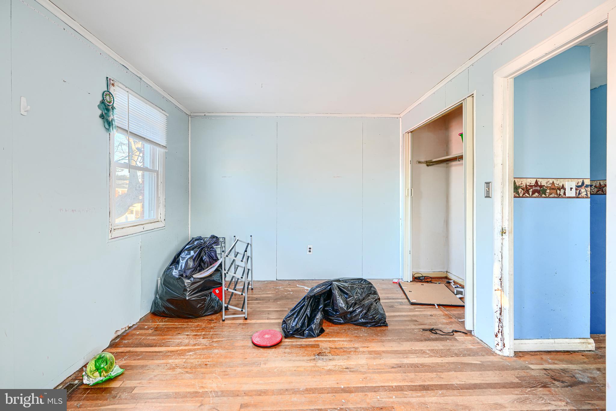 8142 Del Haven Road Baltimore, MD 21222 - Photo 13 of 17