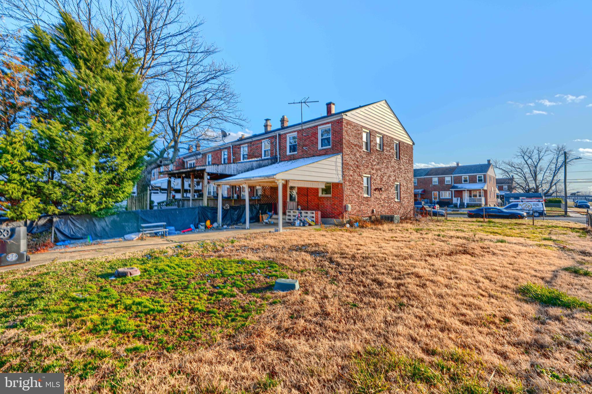 8142 Del Haven Road Baltimore, MD 21222 - Photo 3 of 17