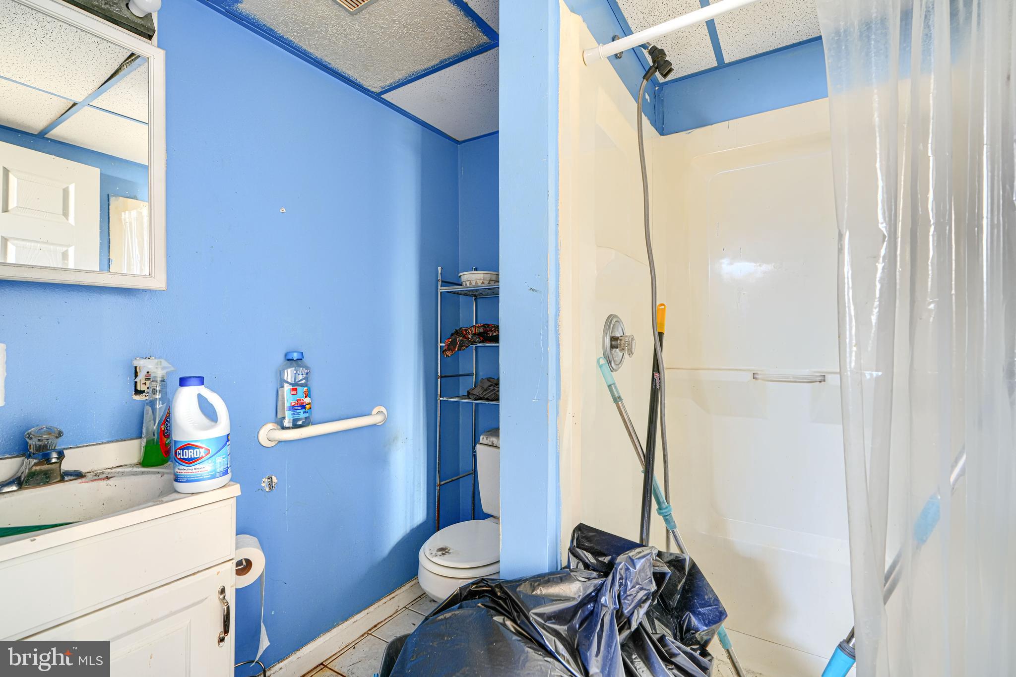 8142 Del Haven Road Baltimore, MD 21222 - Photo 8 of 17