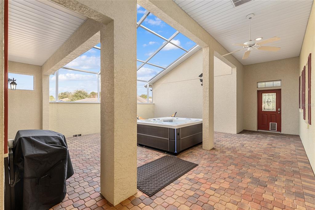 9480 Southwest 94th Loop Ocala, FL 34481 - Photo 7 of 50