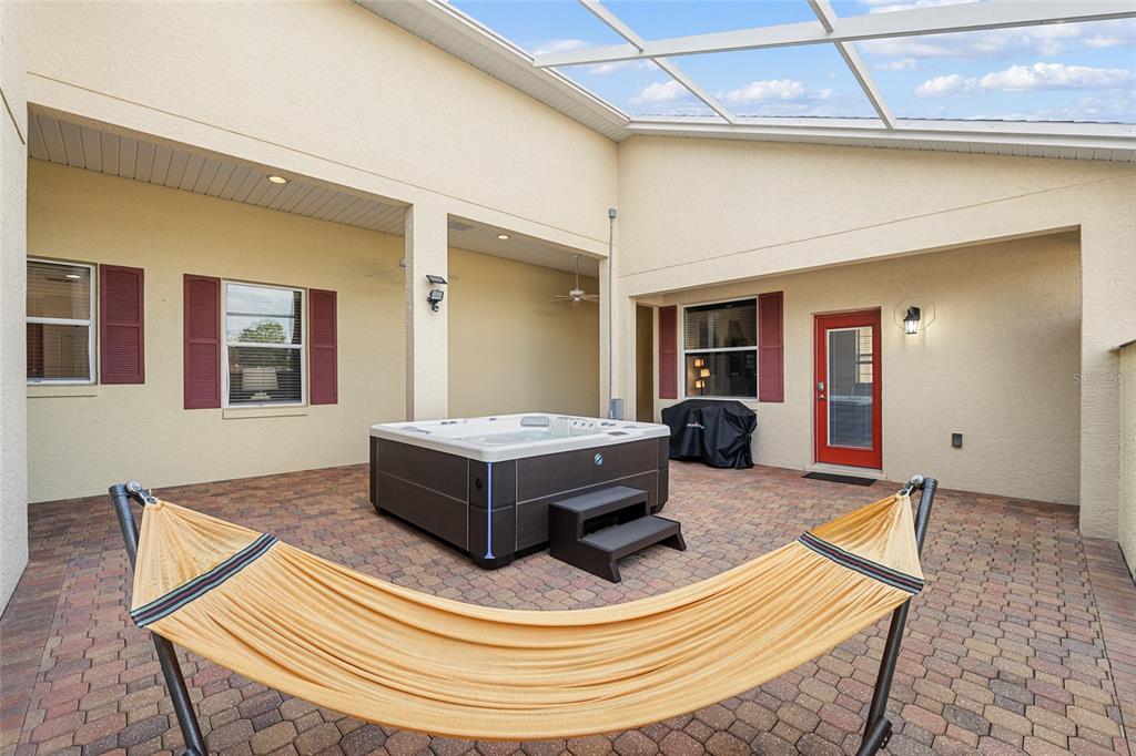 9480 Southwest 94th Loop Ocala, FL 34481 - Photo 8 of 50