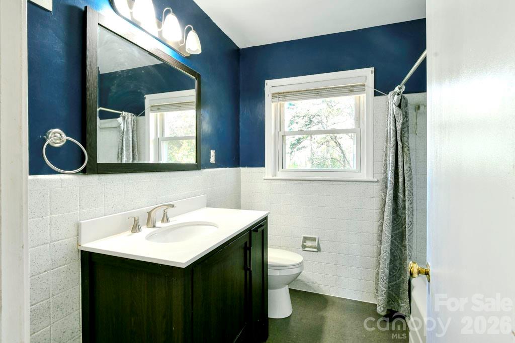 6918 Tuckaseegee Road Charlotte, NC 28214 - Photo 11 of 17